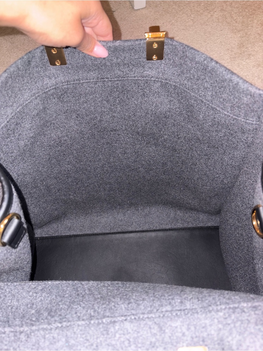 Authentic- Fendi Large Sunshine Shopper Tote Gray Flannel Wool FENDI Logo - Picture 12 of 16